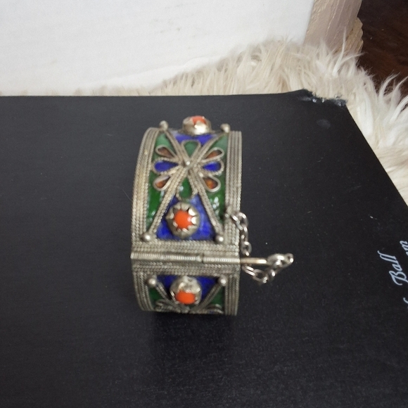 Vintage Asian Influence Enamel  Bracelet with Blue and Green Accents - Picture 3 of 8